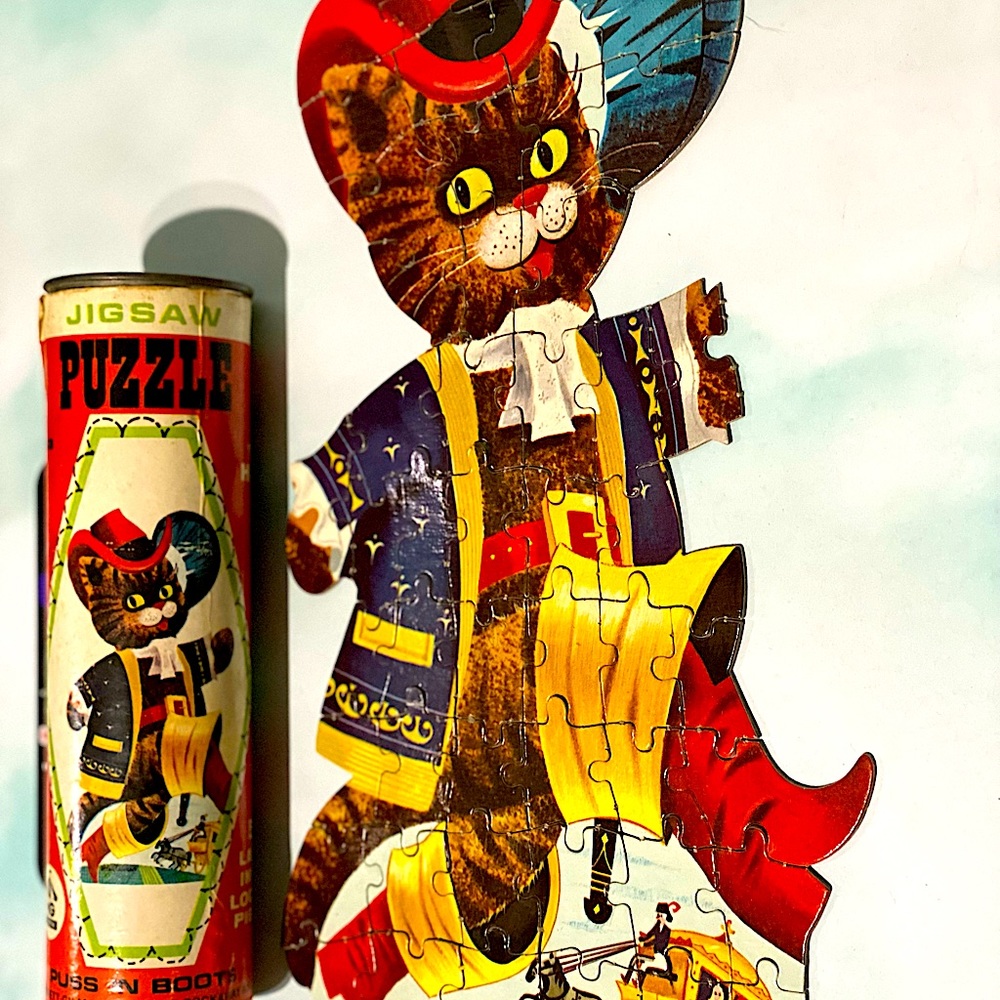 FAIRYTALE PUSS ‘ N BOOTS VINTAGE 60’s JIGSAW PUZZLE IN CAN - Picture 2 of 12